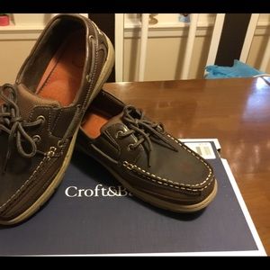 Men’s loafers/dock shoes